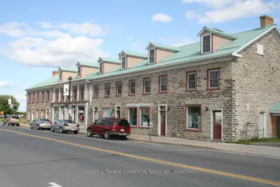 165 King Street E, Prescott, On K0e 1t0