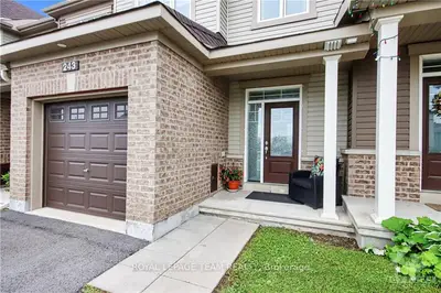 243 Kimpton Drive, Stittsville - Munster - Richmond, On K2s 0b9