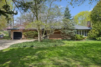 29 Lynwood Place, Guelph, On N1g 2v9