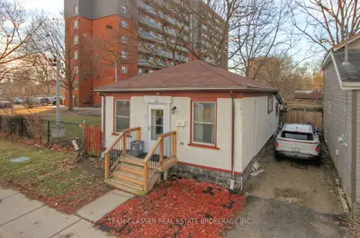 225 Simcoe Street, London East, On N6b 1j3