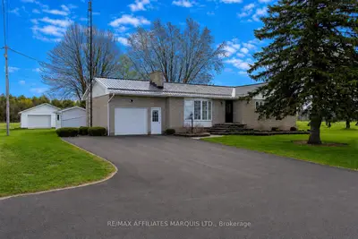4263 Boucks Hill Road, South Dundas, On K0c 2h0
