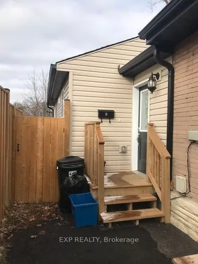 238 Ridgewood Crescent B, London South, On N6j 3g6