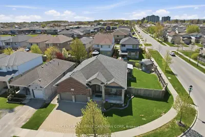 2035 Coronation Drive, London North, On N6g 0b5