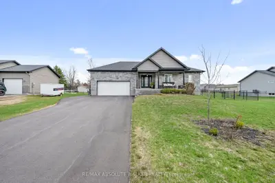 168 Roxanne Street, Clarence-rockland, On K0a 1n0