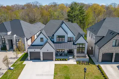 1724 Upper West Avenue, London South, On N6k 0k6