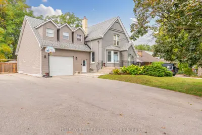 521 Upper Queen Street, London South, On N6c 3t8