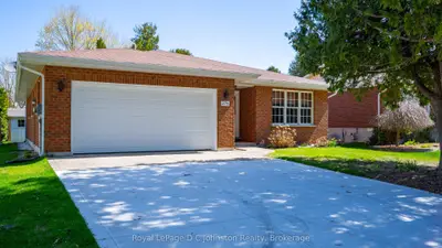 278 Adelaide Street, Saugeen Shores, On N0h 2l0