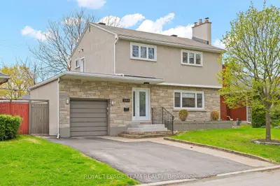 2064 Neepawa Avenue, Carlingwood - Westboro And Area, On K2a 3l6