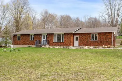 205 Napoleon Street, Grey Highlands, On N0c 1e0
