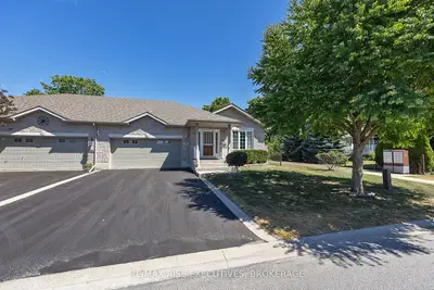118 Sheridan Street, Kingston, On K7p 3h7