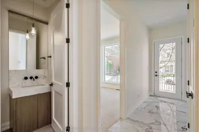 31 Commanda Way, New Edinburgh - Lindenlea, On K1m 1g1