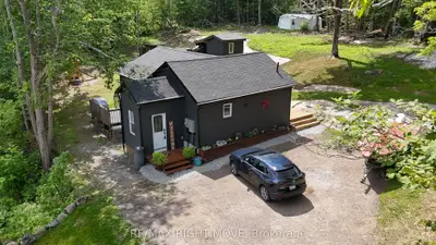 Detached in Gravenhurst