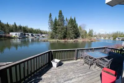 61 Lakeside Street, Wellington North, On N0g 2l0