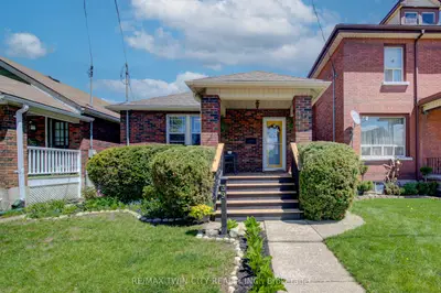 39 Portland Street, Cambridge, On N1r 4c8
