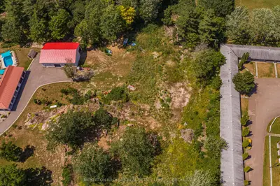 790 King Street W, Gananoque, On K7g 2h5