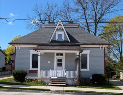 32 Rattenbury Street W, Central Huron, On N0m 1l0