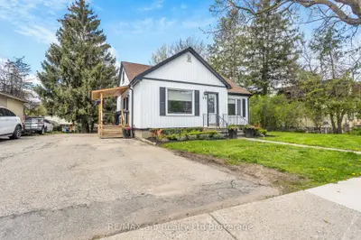 34 Dover Street, Woodstock, On N4s 3l8