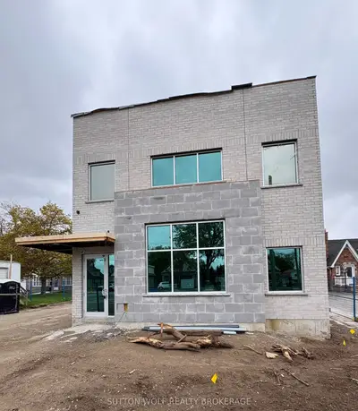 2368 Main (b - Upper) Street, London South, On N6p 1a9