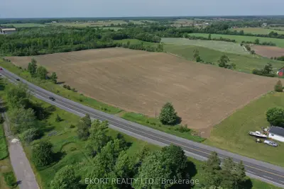 Pl17 62 Highway S, Prince Edward County, On K0k 1g0