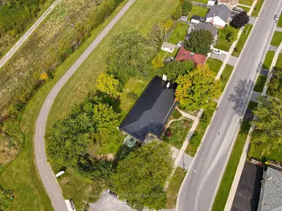10 Brant Avenue, Kingston, On K7k 4v1