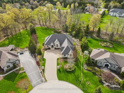 33 Cassin Court, Puslinch, On N0b 2j0