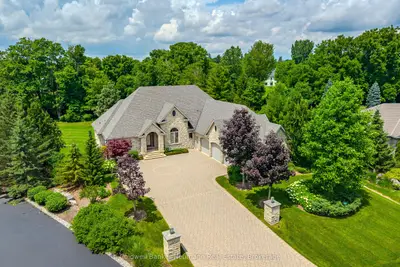 33 Cassin Court, Puslinch, On N0b 2j0