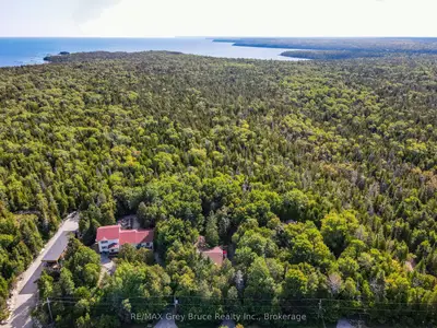 66 Harpur Drive, Northern Bruce Peninsula, On N0h 2r0
