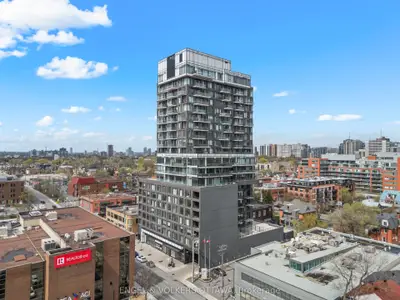 203 Catherine Street 1701, Ottawa Centre, On K2p 1j5