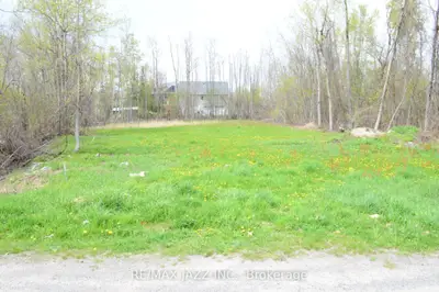 8 Helen Crescent, Kawartha Lakes, On K0m 2c0