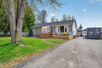 26 Dollar Crescent, Greater Napanee, On K7r 3k7