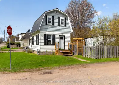 302 WILLARD Street, Pembroke, ON K8A 3T7