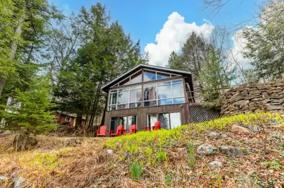 375 Harp Lake Road, Huntsville, On P1h 2j6