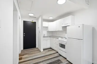 423 Richmond Street 302, London East, On N6a 3c8
