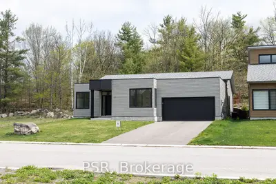 43 Muskoka Bay Boulevard, Gravenhurst, On P1p 0a1