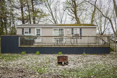 486 County Rd 18 - 1 Park Meadow Lane, Prince Edward County, On K0k 1p0