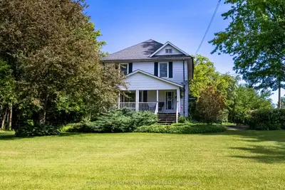 5848 Douglas Line, Lambton Shores, On N0n 1j5