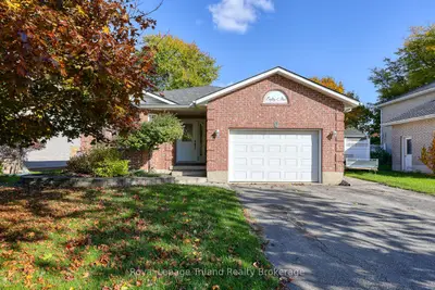 89 Markham Street, St. Marys, On N4x 1a7