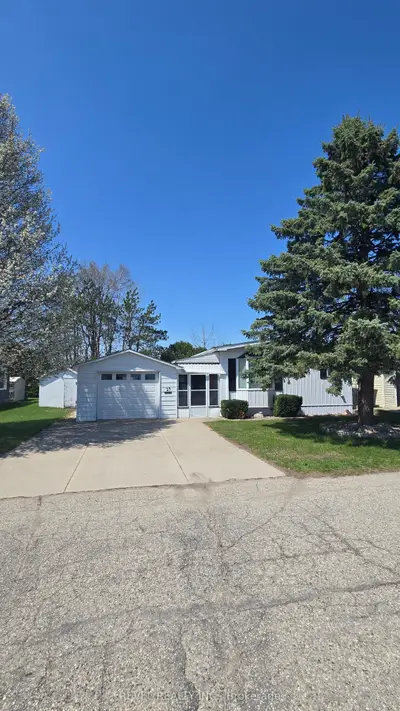 25 Miller Street, Strathroy-caradoc, On N7g 1a5