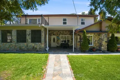 9996 Huron Street, Lambton Shores, On N0m 2l0