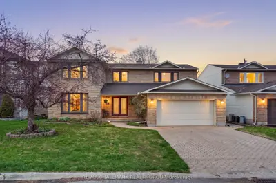 2731 Wyldewood Street, Blossom Park - Airport And Area, On K1t 2r7