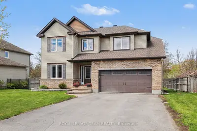 77 Chanonhouse Drive, Stittsville - Munster - Richmond, On K0a 2z0