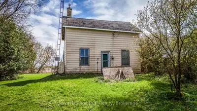 250 Harris Street, Wellington North, On N0g 2l3