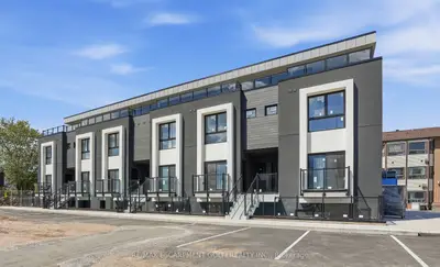 6638 Mcleod Road 317, Niagara Falls, On L2g 3g5