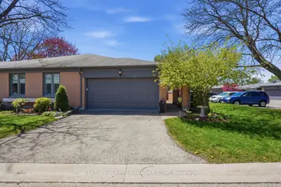 50 Fiddlers Green Road 29, London North, On N6h 4t4