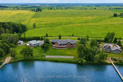 231 Finnerty Road, Whitewater Region, On K0j 1k0