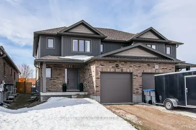 95 Pugh Street, Perth East, On N0k 1m0