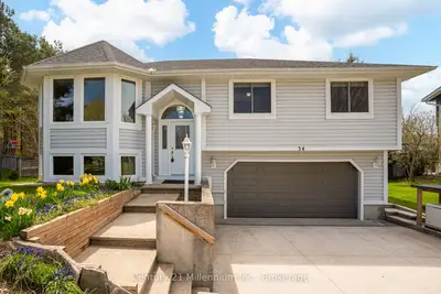 34 Pine Tree Drive, South Bruce Peninsula, On N0h 2t0