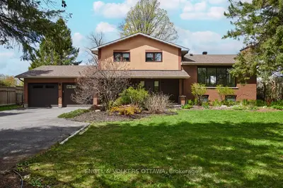 1477 Jarvis Drive, Blossom Park - Airport And Area, On K1v 1h1