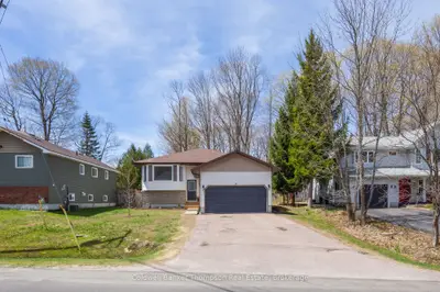 36 Southdale Drive, Huntsville, On P1h 1p7