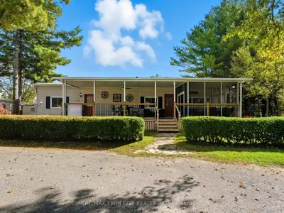 673 Brant Waterloo Road 518, North Dumfries, On N0b 1e0